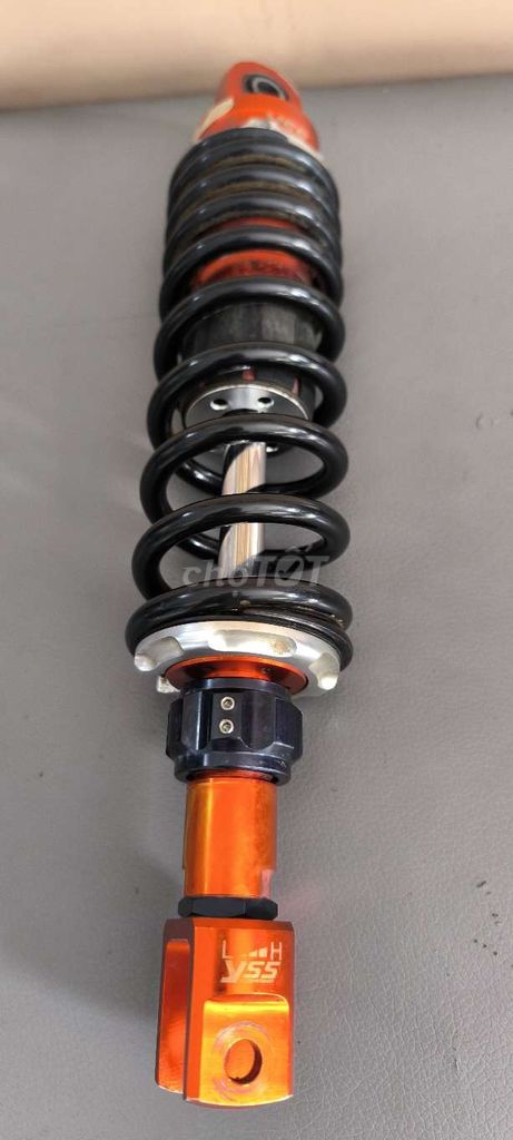 Phuộc xe máy YSS Cam Đen. Mua bán Phụ tùng xe tại Quận 10 Tp Hồ Chí Minh được đăng bởi Thanh Phat hình 2