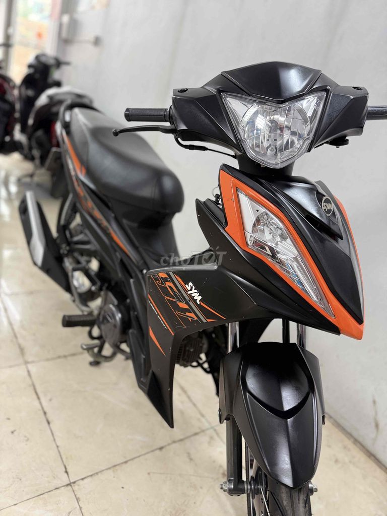 Thanh lý galaxy 50cc chính hãng SYM siêu mới. Mua bán Xe máy tại Quận Bắc Từ Liêm Hà Nội được đăng bởi Hữu Nhuận hình 3