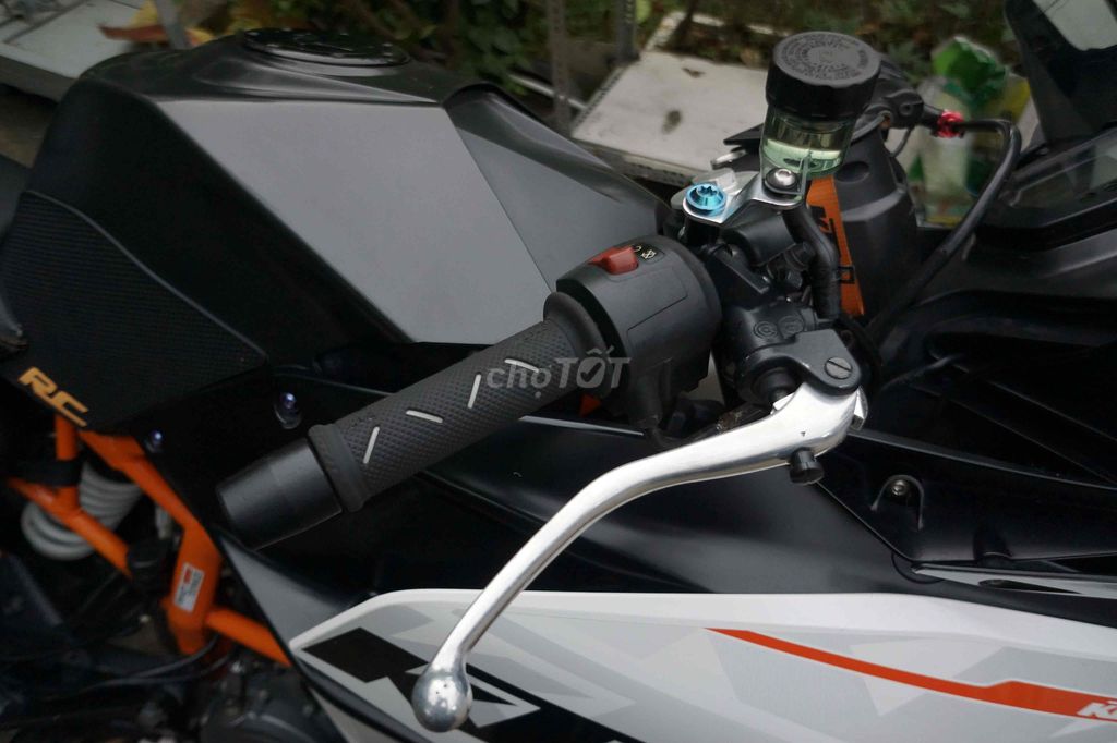 KTM RC390 HQCN BSSG NHIỀU ĐỒ CHƠI. Mua bán Xe máy tại Quận Gò Vấp Tp Hồ Chí Minh được đăng bởi TRUNGNGHIA MOTOR hình 2