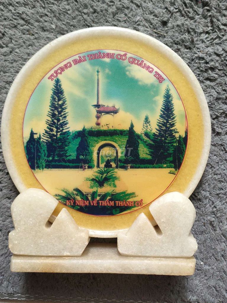 Đĩa lưu niệm đá hoa cương. Mua bán Đồ sưu tầm, đồ cổ tại Thành phố Long Xuyên An Giang được đăng bởi NGUYỄN LONG 217 hình 1