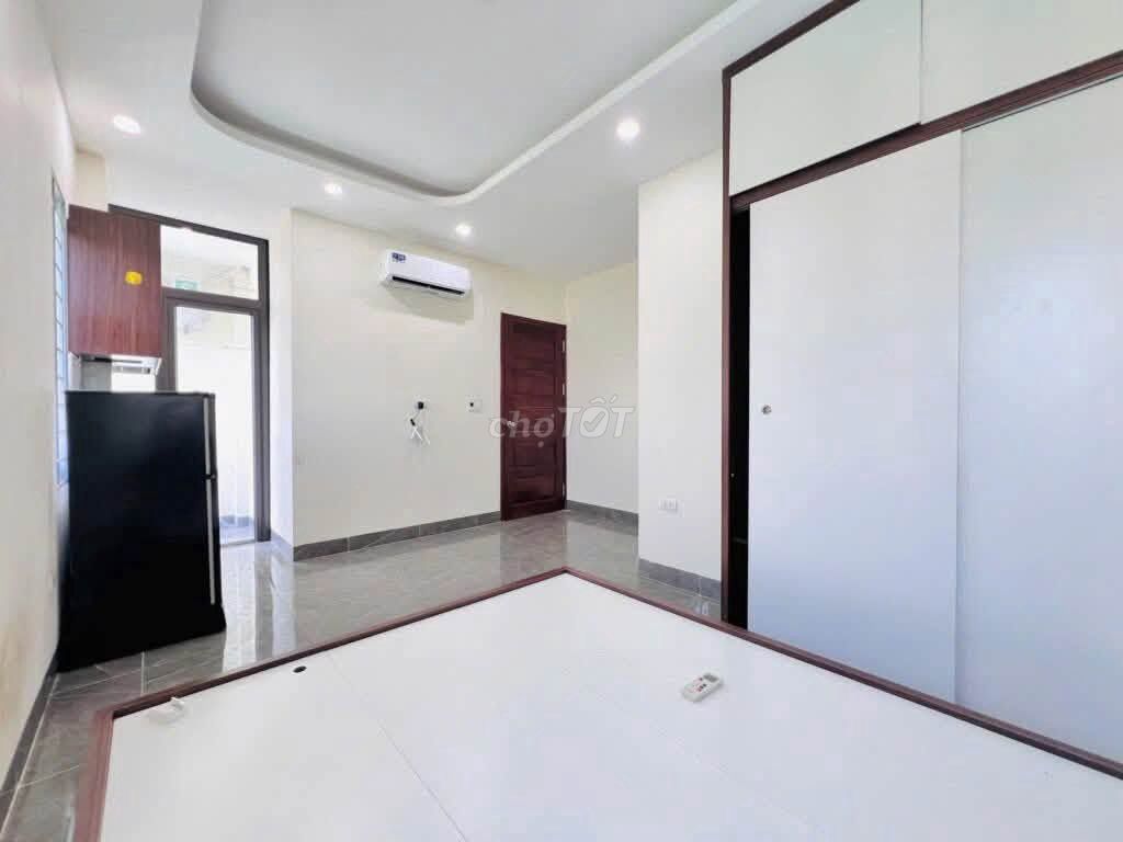 Phòng trọ 4tr3 Lĩnh Nam, Hoàng Mai, có nội thất