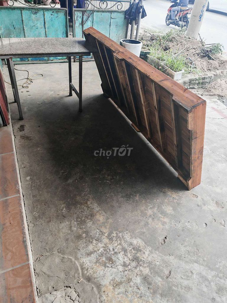 Phản kê giường Gỗ Nâu gỗ. Mua bán Giường, chăn ga gối nệm tại Huyện Cẩm Giàng Hải Dương được đăng bởi anh kim hình 1