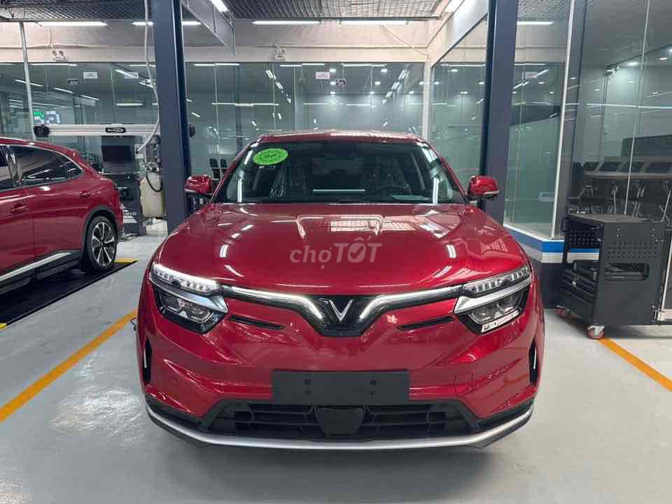 Vinfast VF8S 2024  sẵn 4 màu- Chốt T12 giảm 120tr. Mua bán Ô tô tại Thành phố Thủ Đức Tp Hồ Chí Minh được đăng bởi Green Future Thủ Đức hình 1