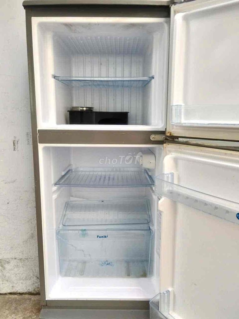 Tủ lạnh Funiki Xám. Mua bán Tủ lạnh tại Quận Tân Phú Tp Hồ Chí Minh được đăng bởi Đỗ Thị Bạch Tuyết hình 1