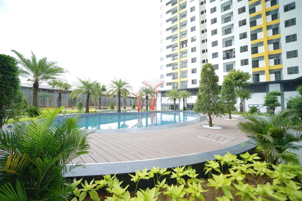 BÁN GẤP CĂN HỘ 65m2 MẶT TIỀN LÊ THỊ TRUNG 2PN VỚI TOÀN BỘ NỘI THẤT