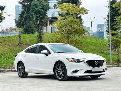 Mazda 6 2.0 Premium 2020 Trắng 40000 km