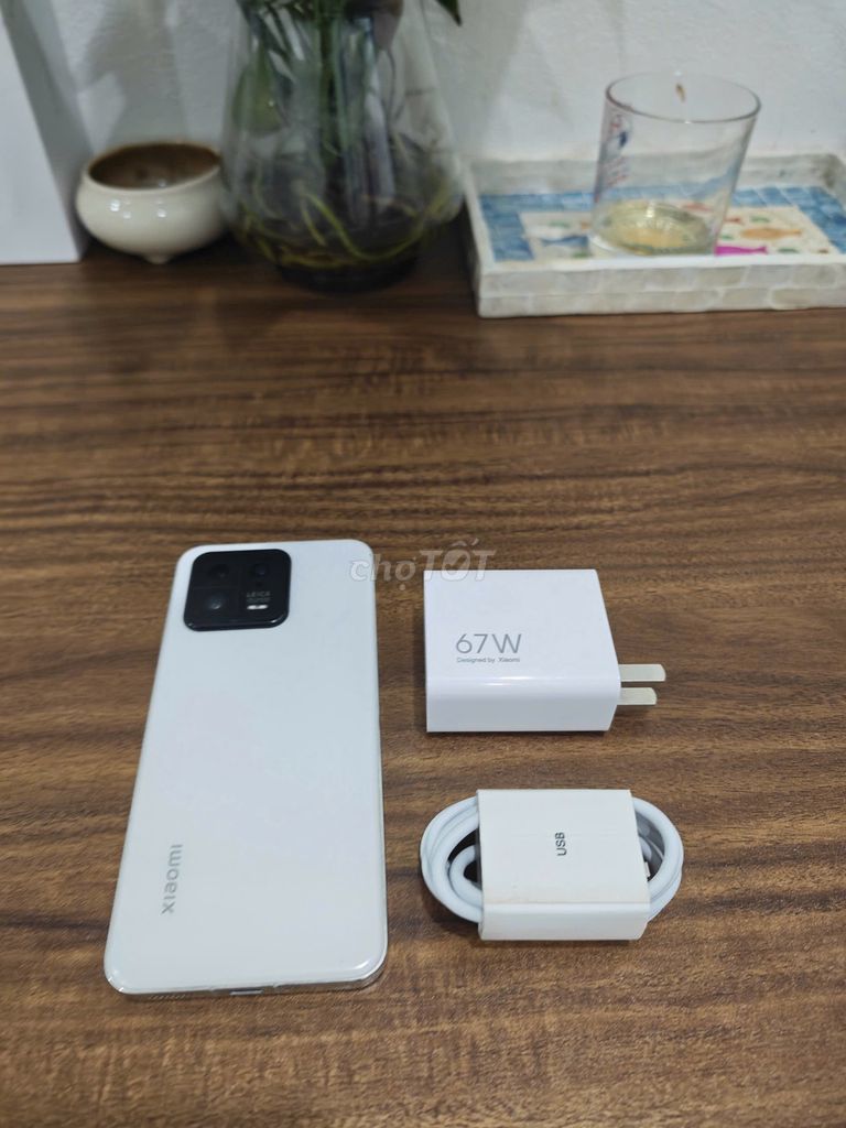Xiaomi Mi 13 5G 12/256 Quốc Tế sạc 67w có ship COD. Mua bán Điện thoại tại Quận Hoàng Mai Hà Nội được đăng bởi Trần Ngọc Hiếu hình 1