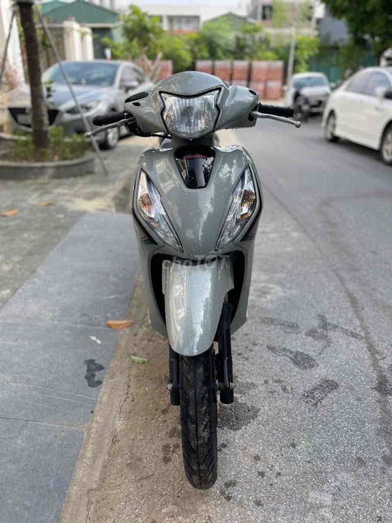 VISION Nguyên Bản 2023 Chất_Bảo Hành 2 Năm. Mua bán Xe máy tại Huyện Gia Lâm Hà Nội được đăng bởi Xe Máy Phúc Hưng hình 1