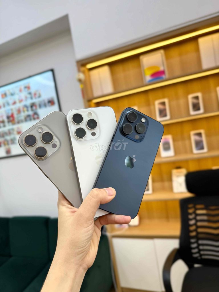 📱 IP 15Pro nhỏ gọn - zin nguyên bản-giá hạt rẻ. Mua bán Điện thoại tại Quận Hải An Hải Phòng được đăng bởi Nguyễn Hương Giang hình 1