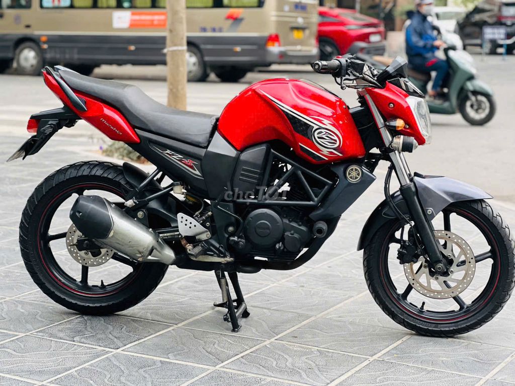 YAMAHA FZ 150 NHẬP KHẨU NGUYÊN BẢN XE CHÍNH CHỦ. Mua bán Xe máy tại Quận Nam Từ Liêm Hà Nội được đăng bởi TÙNG LÂM hình 2