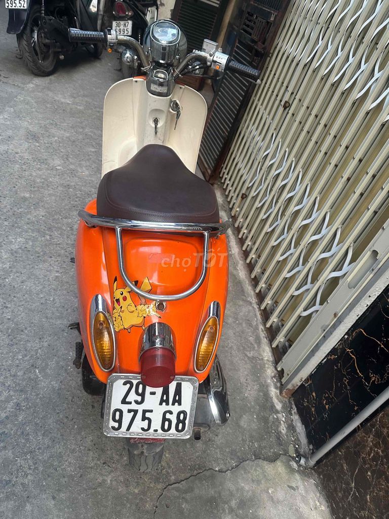 xe 50 cc máy êm đời cao 2 chìa khoá. Mua bán Xe máy tại Quận Hà Đông Hà Nội được đăng bởi A NAM NHÀ  PHỐ  hình 2