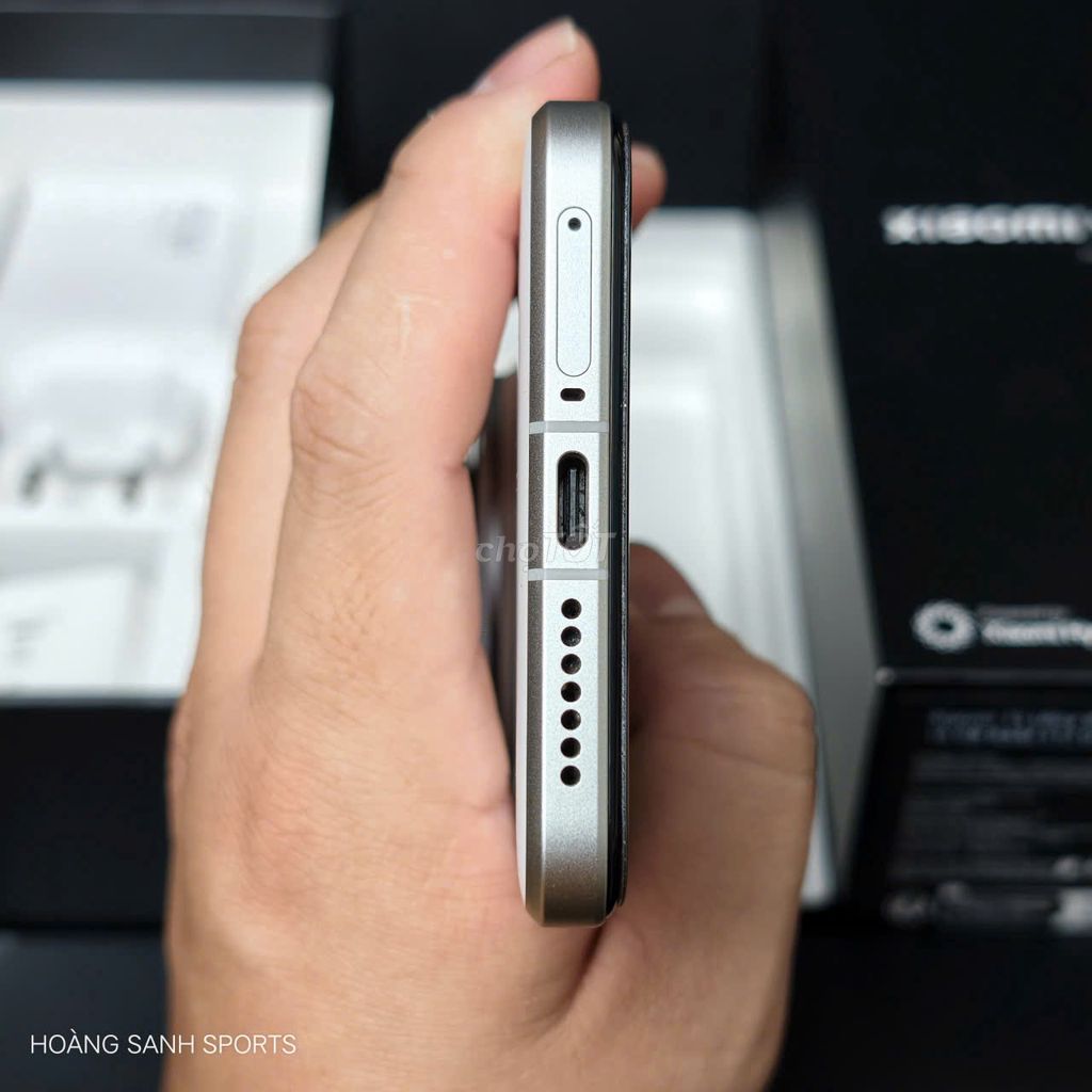 Điện thoại Xiaomi 15 Ultra Chính Hãng Fullbox 3/27. Mua bán Điện thoại tại Quận 11 Tp Hồ Chí Minh được đăng bởi HOÀNG SANH SPORTS hình 7