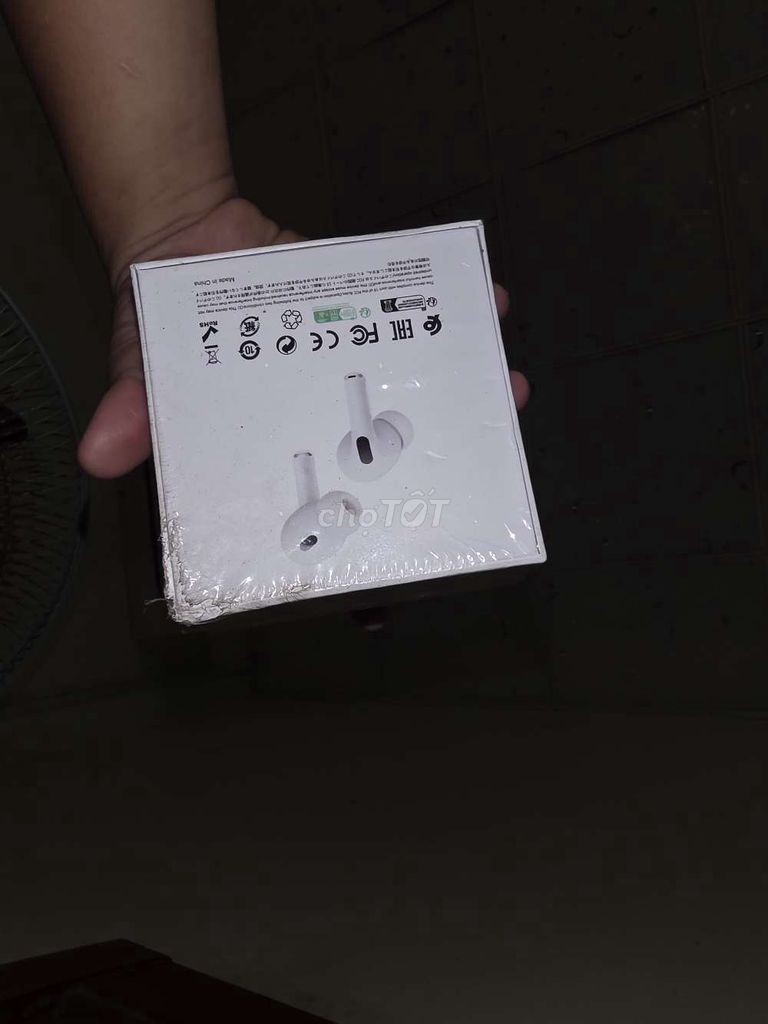 Tai nghe không dây A9 Pro co man hinh. Mua bán Tivi, Âm thanh tại Thành phố Bến Tre Bến Tre được đăng bởi tsubasa hình 1