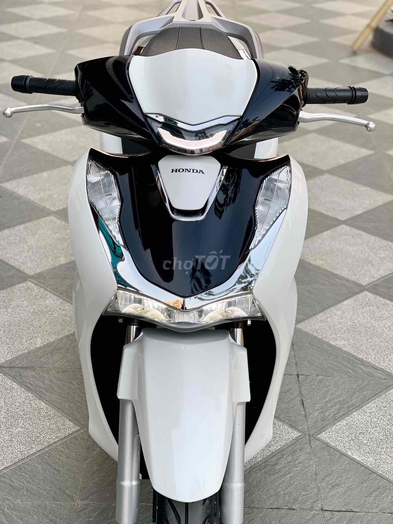 cần bán sh 160 abs siêu lướt. Mua bán Xe máy tại Huyện An Dương Hải Phòng được đăng bởi Cửa Hàng xe máy khang Chi hình 1