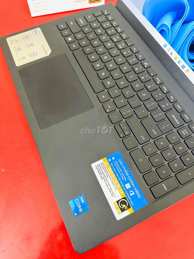 Dell ins 3511 I5 1135G7 Ram 8G SSD 512G 15.6