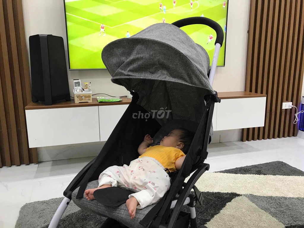 Xe đẩy em bé Xám. Mua bán Mẹ và bé tại Quận Ba Đình Hà Nội được đăng bởi Hồ Nguyệt Hà hình 1