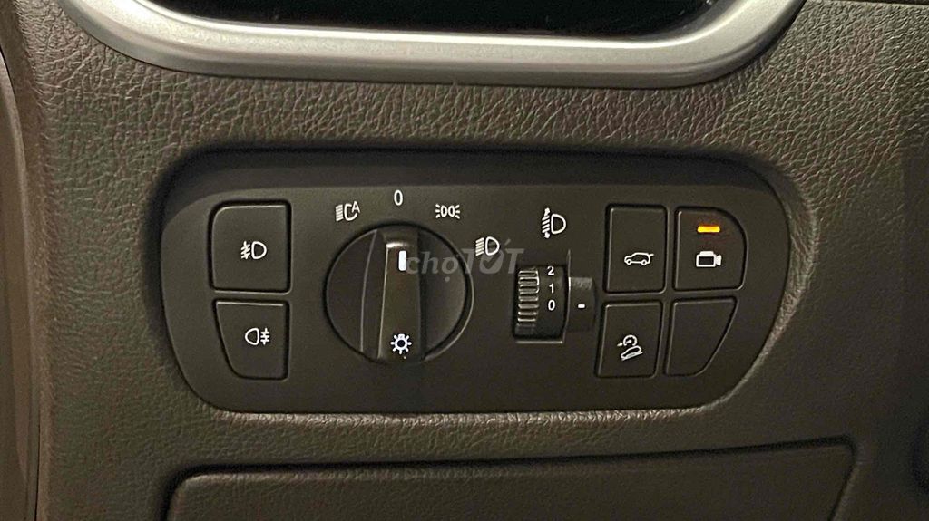 Vinfast Lux SA2.0 2020 Plus. Mua bán Ô tô tại Thành phố Thái Nguyên Thái Nguyên được đăng bởi Hồng Phương Auto  Auto 597 hình 8