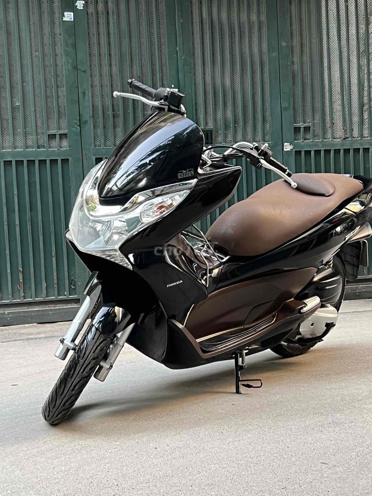 Chào bán PCX xe nhập. bao đẹp nguyên zin. Mua bán Xe máy tại Quận Cầu Giấy Hà Nội được đăng bởi Xe Máy Đoàn Văn Cam Kết Đúng Ảnh Đúng Biển Đúng Giá Trị hình 1