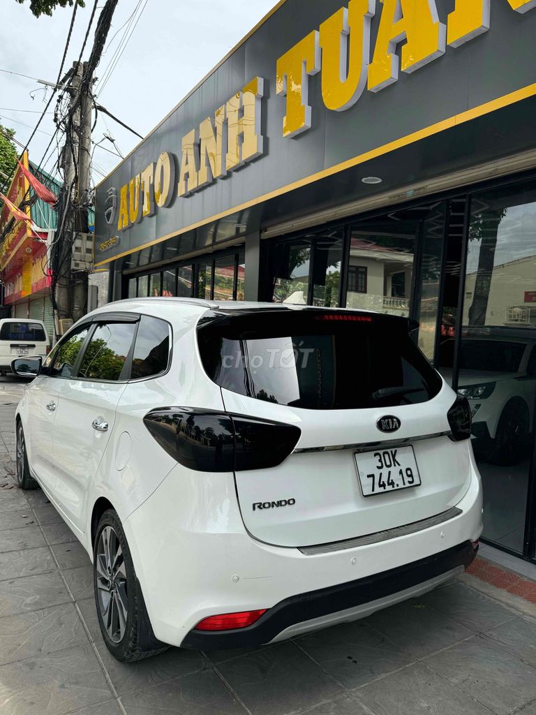 KIA RONDO 2.0AT SX 2018 MỚI XUẤT SẮC. Mua bán Ô tô tại Quận Nam Từ Liêm Hà Nội được đăng bởi Auto Anh Tuấn hình 3