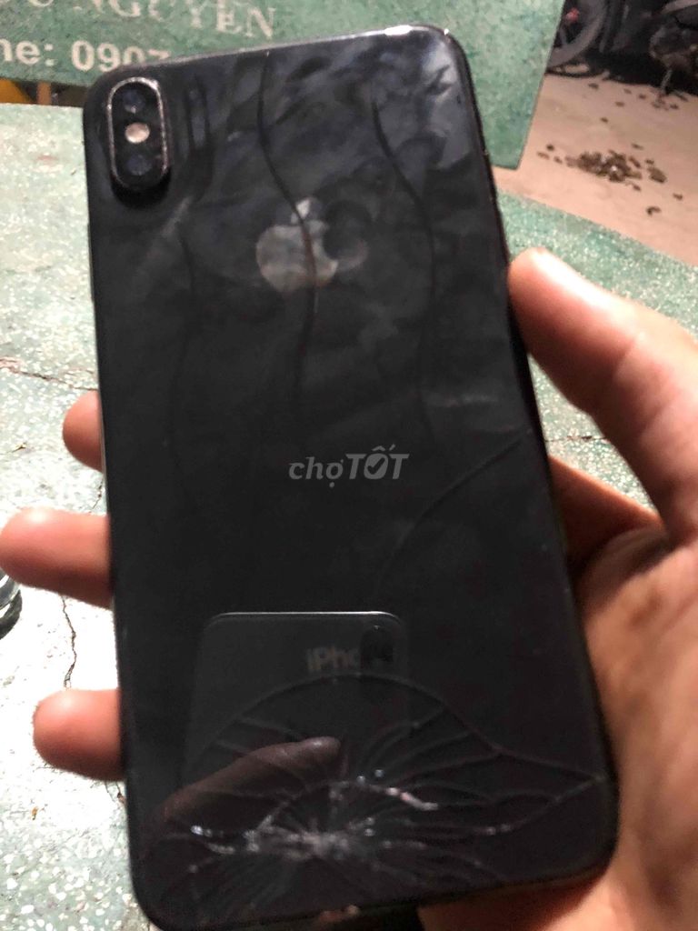 Apple iPhone XS Max 64GB Đen Đã qua sử dụng. Mua bán Điện thoại tại Huyện Hóc Môn Tp Hồ Chí Minh được đăng bởi Nguyen Thien hình 1