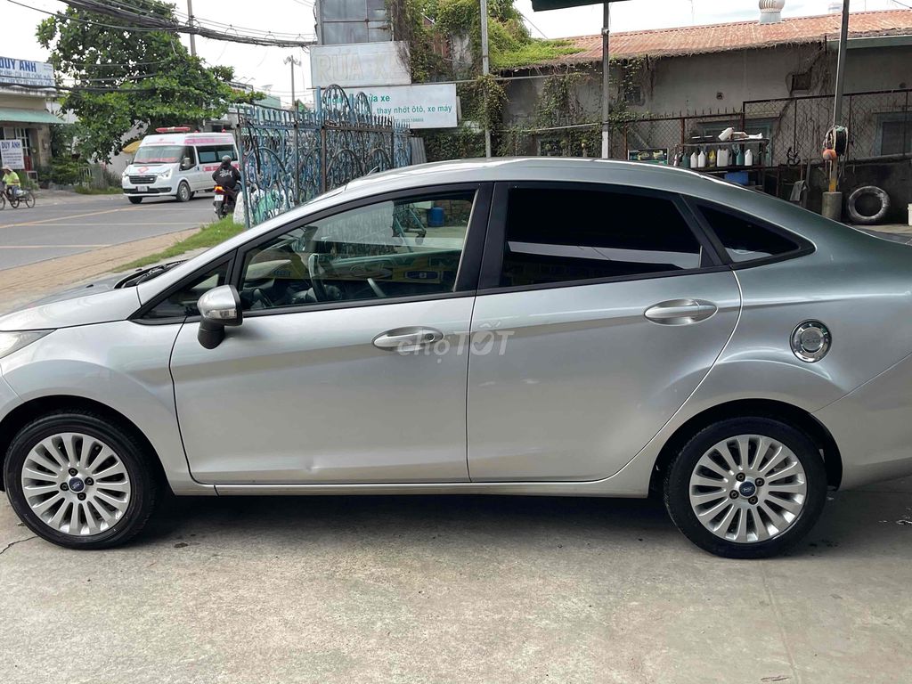 Ford Fiesta 2012 1.6 AT Sedan - zin chính chủ. Mua bán Ô tô tại Huyện Bình Chánh Tp Hồ Chí Minh được đăng bởi thanh hình 6