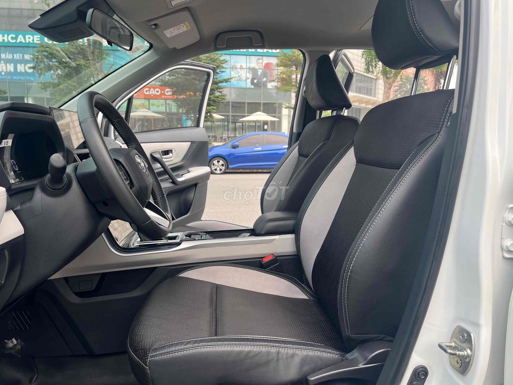 Toyota 2022 CVT Top - 36000 km. Mua bán Ô tô tại Quận Cầu Giấy Hà Nội được đăng bởi Cửa hàng Đại Tín Auto hình 11