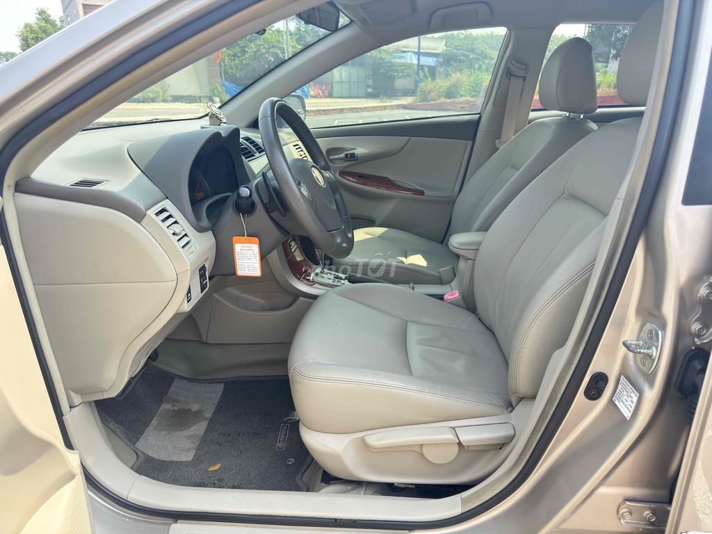 Toyota Corolla Altis 2010 2.0V - 90 km. Mua bán Ô tô tại Quận 12 Tp Hồ Chí Minh được đăng bởi Nguyen van nhut hình 7
