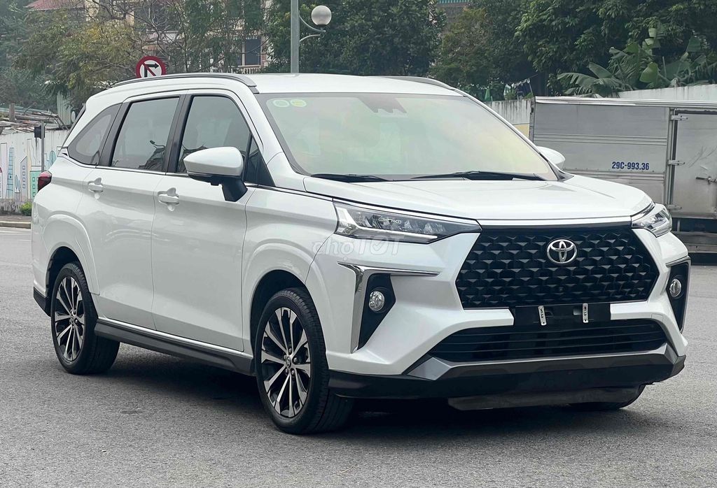 Toyota 2022 CVT Top - 36000 km. Mua bán Ô tô tại Quận Cầu Giấy Hà Nội được đăng bởi Cửa hàng Đại Tín Auto hình 2