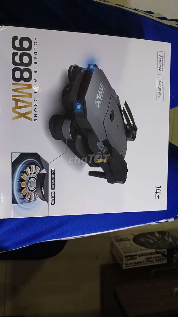 Cần bán flycam tập bay 998 max 2 cam, ko chỗi than