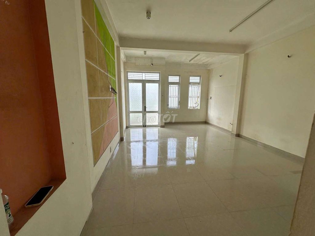 Cho thuê nhà 3 phòng ngủ tại Hải Châu, Đà Nẵng — ảnh 6