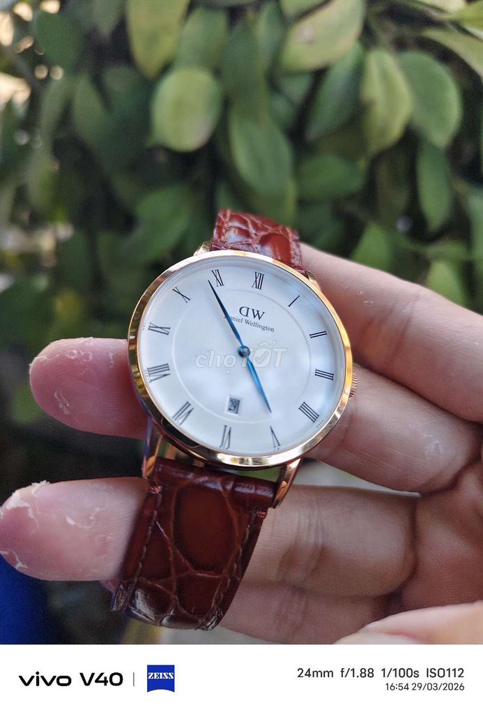 Đồng hồ Daniel Wellington  38mm. Mua bán Đồng hồ tại Huyện Gò Công Tây Tiền Giang được đăng bởi Tuấn Trung hình 1