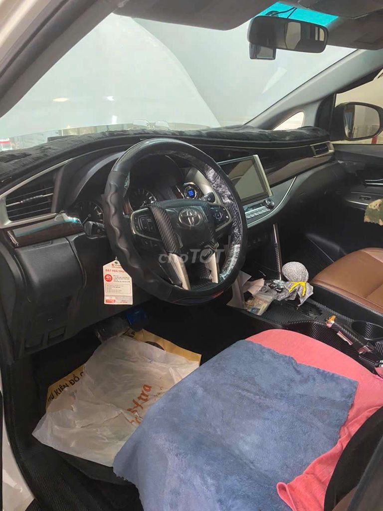 Toyota Innova V 2017 80.000 km. Mua bán Ô tô tại Quận Tân Phú Tp Hồ Chí Minh được đăng bởi Bao ngoc hình 4