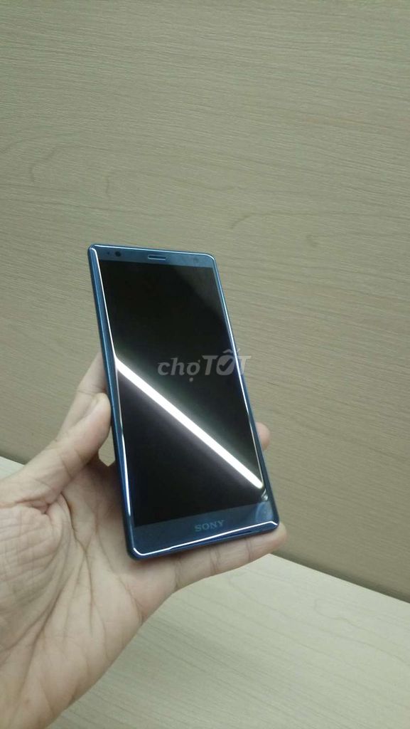 Sony Xperia XZ2 64GB Xanh loa bị rè. Mua bán Điện thoại tại Quận Bình Thạnh Tp Hồ Chí Minh được đăng bởi Quốc Bảo hình 1