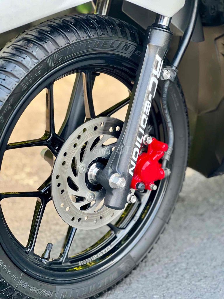 click thái 125cc máy móc zin êm chính chủ ký bstp. Mua bán Xe máy tại Quận 12 Tp Hồ Chí Minh được đăng bởi CHXM Phương Nam Chuyên Bán Xe Trả Góp Bao Nợ Xấu hình 10