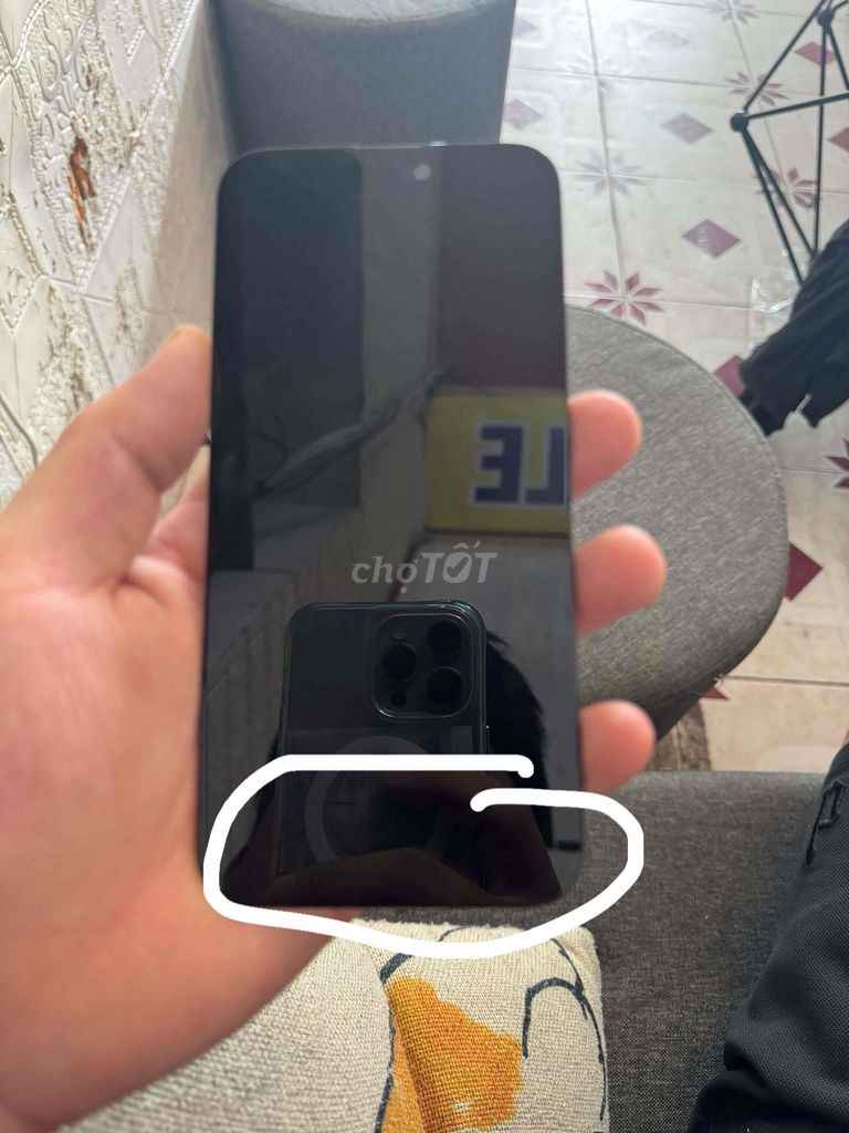 Màn hình iPhone 15 Pro Max ép kính lỗi cảm ứng. Mua bán Phụ kiện (Màn hình, Chuột...) tại Huyện Nam Trực Nam Định được đăng bởi Xuân Hiệu APPLE hình 1