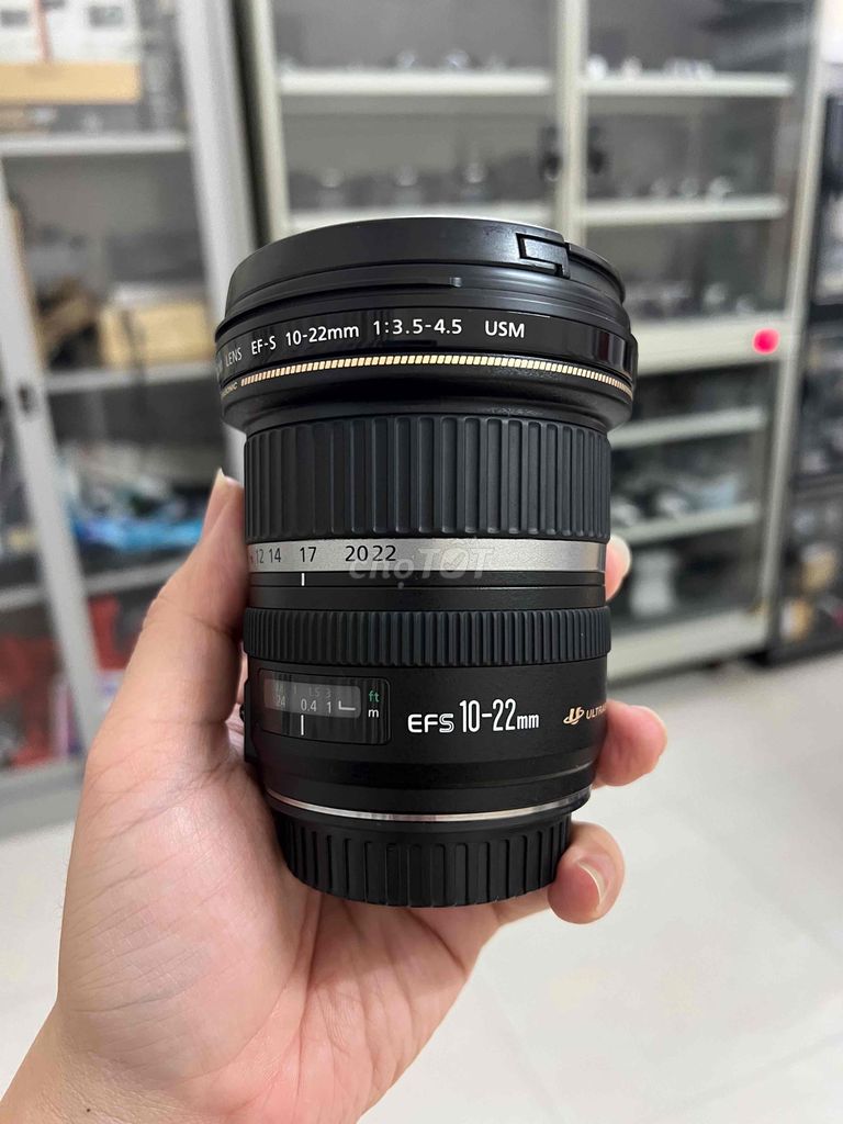 Lens Canon Góc Rộng 10-22mm Mới 99%. Mua bán Máy ảnh, Máy quay tại Quận Cầu Giấy Hà Nội được đăng bởi Vũ Tiệp Camera hình 1