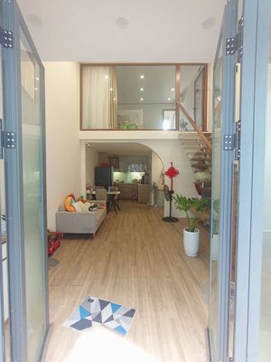 Chính chủ nhà lê độ, thanh khê. Trung tâm thành phố, nội thất cao cấp. Mua bán nhà ở tại Quận Thanh Khê Đà Nẵng được đăng bởi nguyen