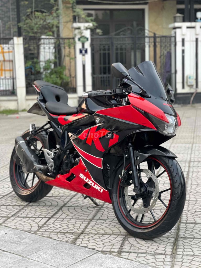 Chào bán gsx r150 biển hà nội góp 7tr nhận xe