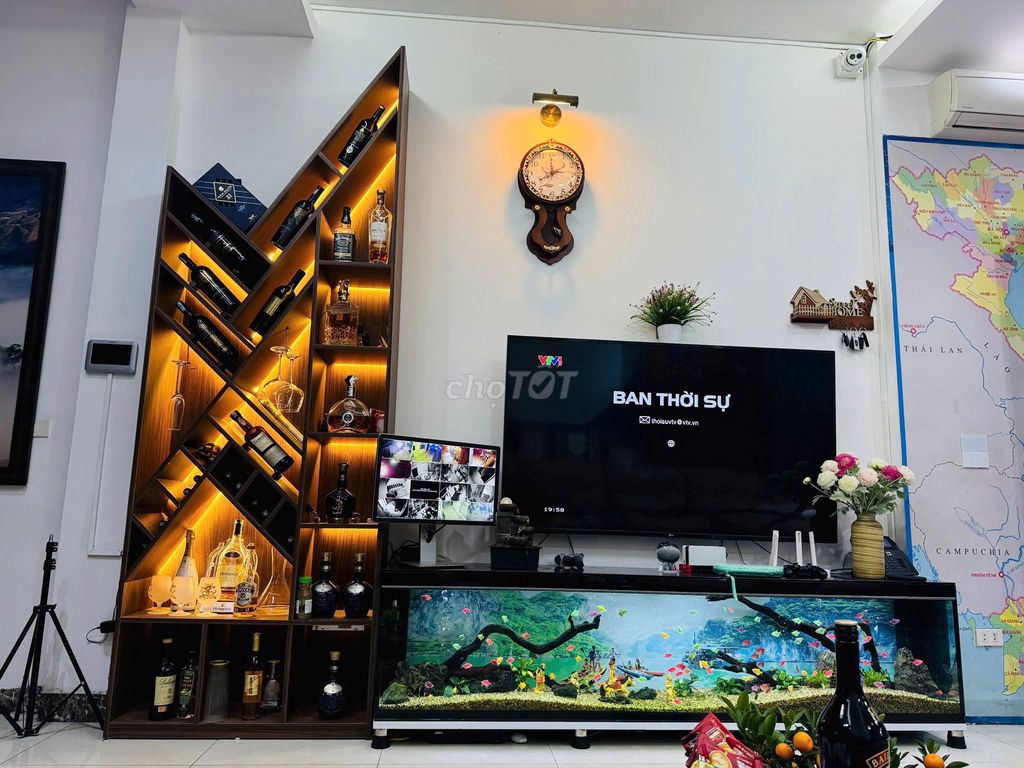 Kệ rượu MDF Thái 2.7m x 0.9m. Mua bán Tủ, kệ gia đình tại Quận Hoàn Kiếm Hà Nội được đăng bởi Lê Trọng Kiên hình 1