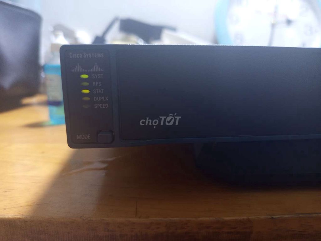 Switch mạng Cisco Systems Catalyst 2960G Đen. Mua bán Phụ kiện (Màn hình, Chuột...) tại Quận Gò Vấp Tp Hồ Chí Minh được đăng bởi thiên hình 1