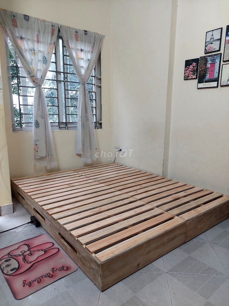 Đại lý dát hộp, giường pallet