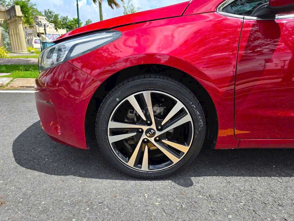 Kia Cerato 2018 1.6 AT Luxury. Mua bán Ô tô tại Thành phố Vị Thanh Hậu Giang được đăng bởi SALON Ô TÔ HƯNG HẬU GIANG hình 18