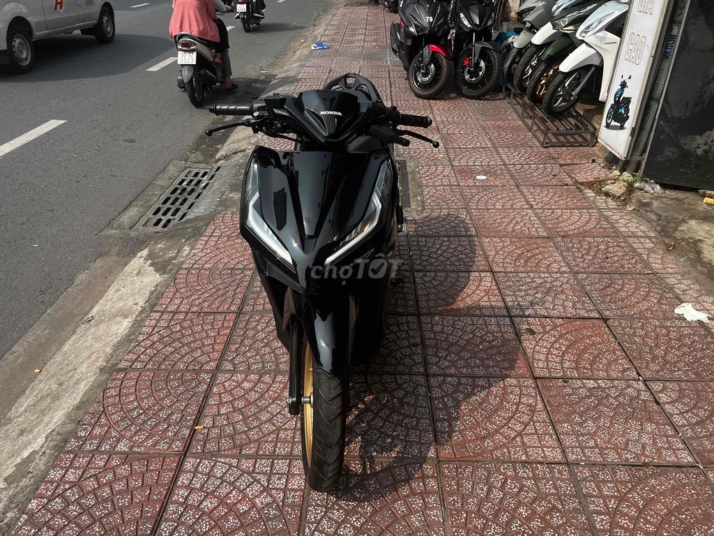 Honda Vario 125 2023 Черный 14 тыс. км