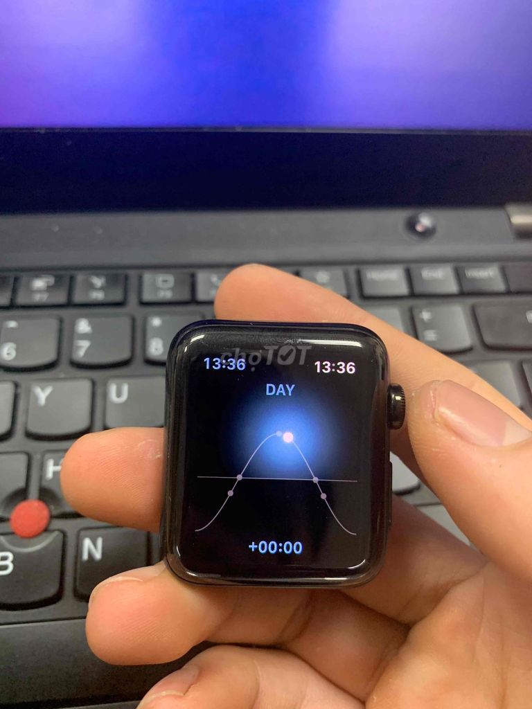Apple Watch Series 3 42mm Đen. Mua bán Thiết bị đeo thông minh tại Huyện Việt Yên Bắc Giang được đăng bởi trần huỳnh điệp hình 1