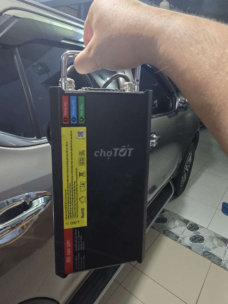 Sạc xe máy Vinfast 1000W BH đến 06.01.2026. Mua bán Phụ tùng xe tại Thị xã Tân Uyên Bình Dương được đăng bởi Đạt Ngô hình 1