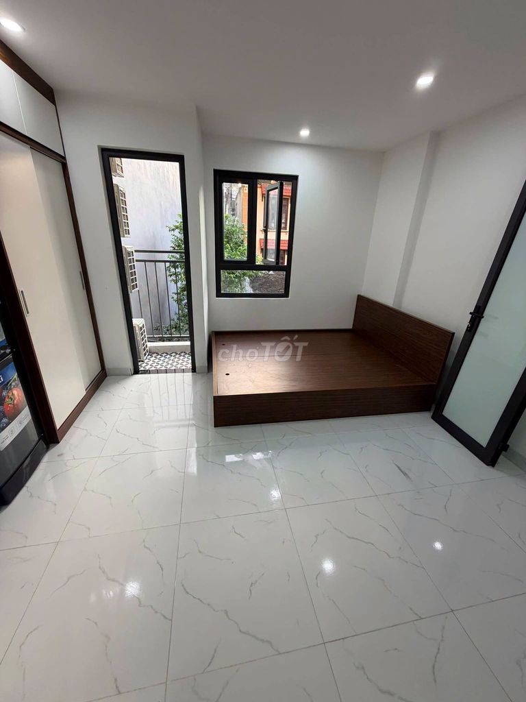 Квартира в аренду 245 Dinh Cong, Хоанг Май, полностью меблирована