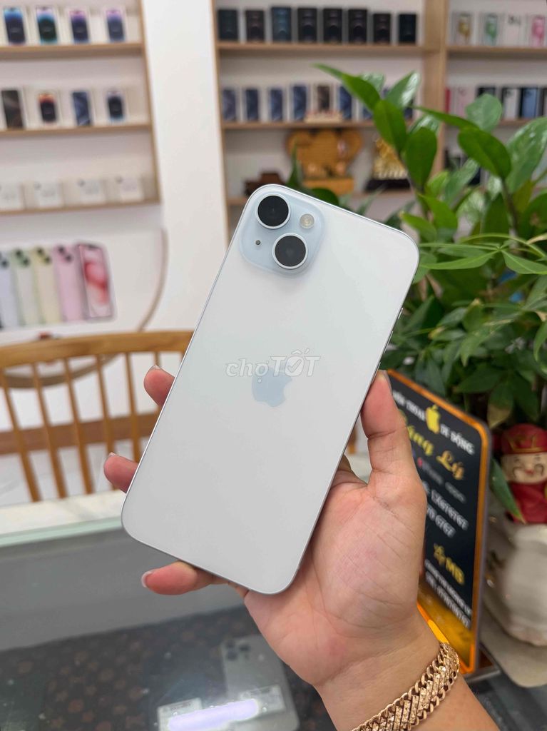 Apple iPhone 15 Plus 128GB Trắng Đã qua sử dụng. Mua bán Điện thoại tại Thành phố Long Xuyên An Giang được đăng bởi  Đặng Lý hình 1