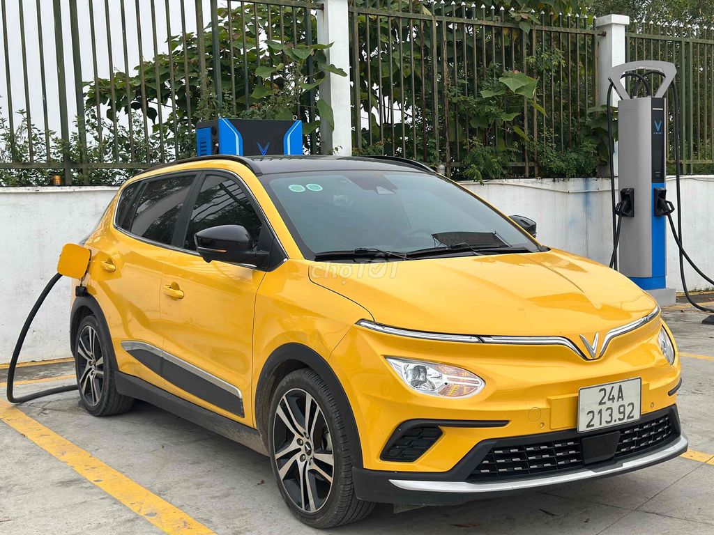 VinFast VF e34 2022 Vàng. Mua bán Ô tô tại Quận Long Biên Hà Nội được đăng bởi Phát Vũ Vinfast hình 5