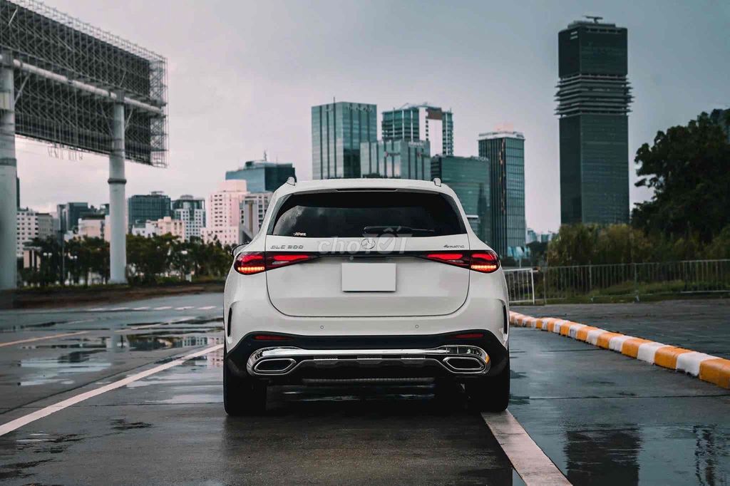 🔺MERCEDES GLC300 4MATIC ALL NEW SẢN XUẤT 2023 LƯỚT. Mua bán Ô tô tại Quận 7 Tp Hồ Chí Minh được đăng bởi GoodCar hình 5