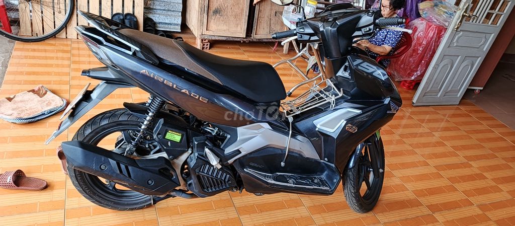 AIRBLADE 150 ABS 2020 ZIN KENG SIÊU ÊM SIÊU VỌT. Mua bán Xe máy tại Huyện Cẩm Mỹ Đồng Nai được đăng bởi Ngọc Sơn hình 4